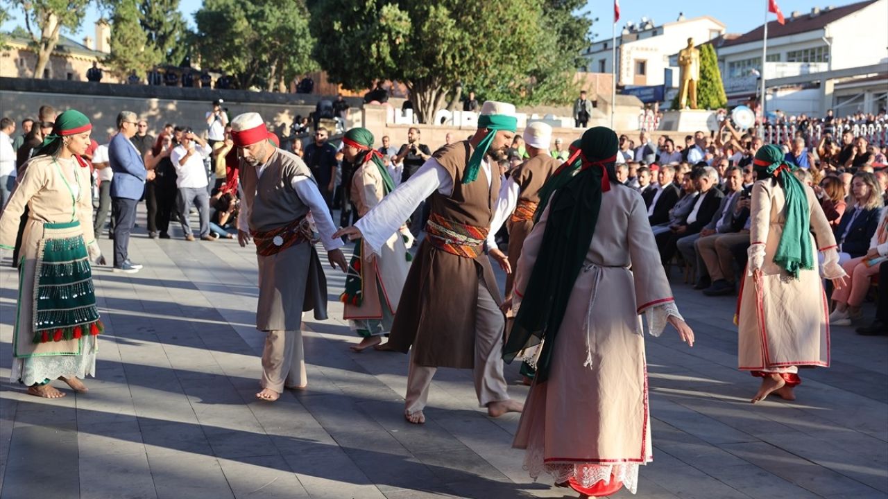 Hacı Bektaş Veli Anma Etkinlikleri Renkli Görüntülere Sahne Oldu