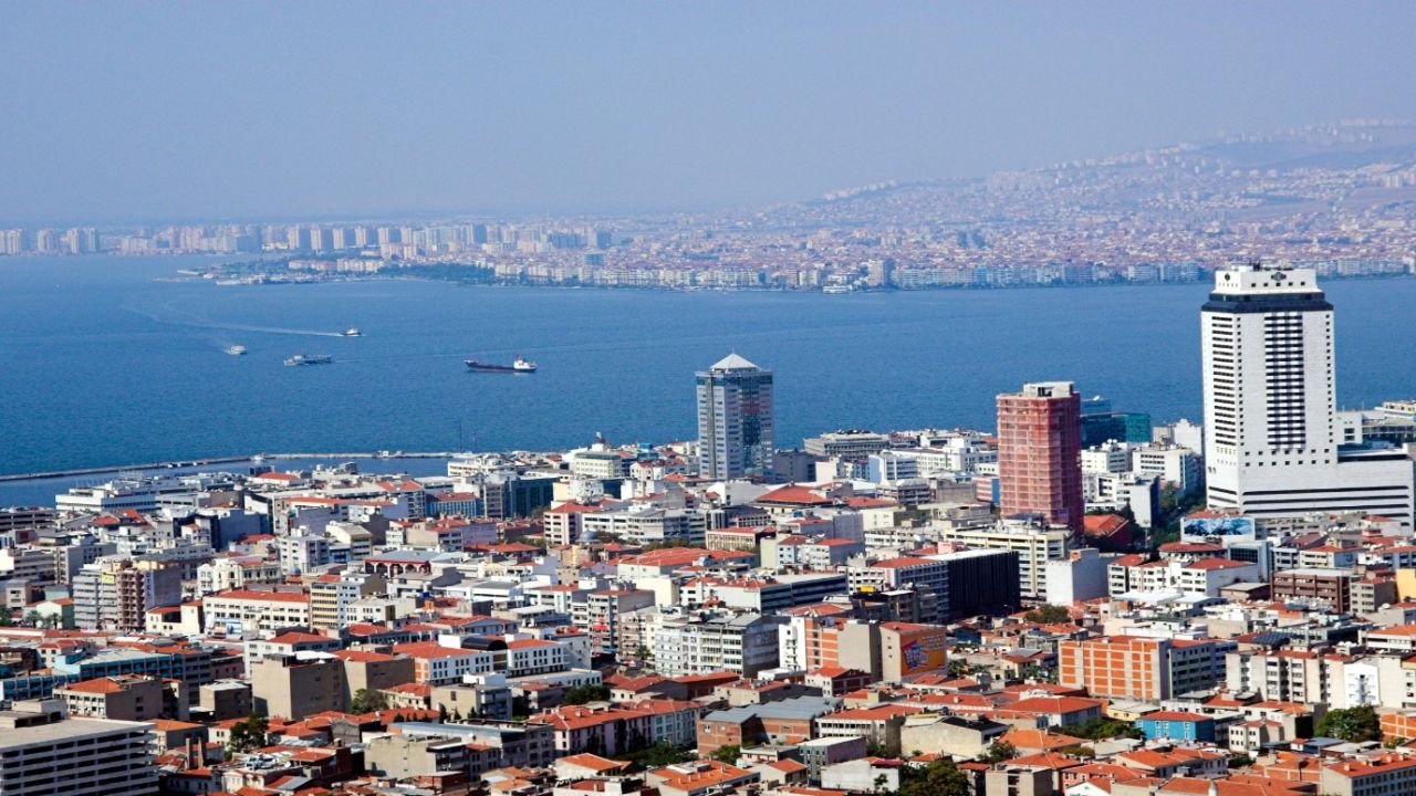 İzmir'de en çok konut satışı yapılan ilçeler belli oldu