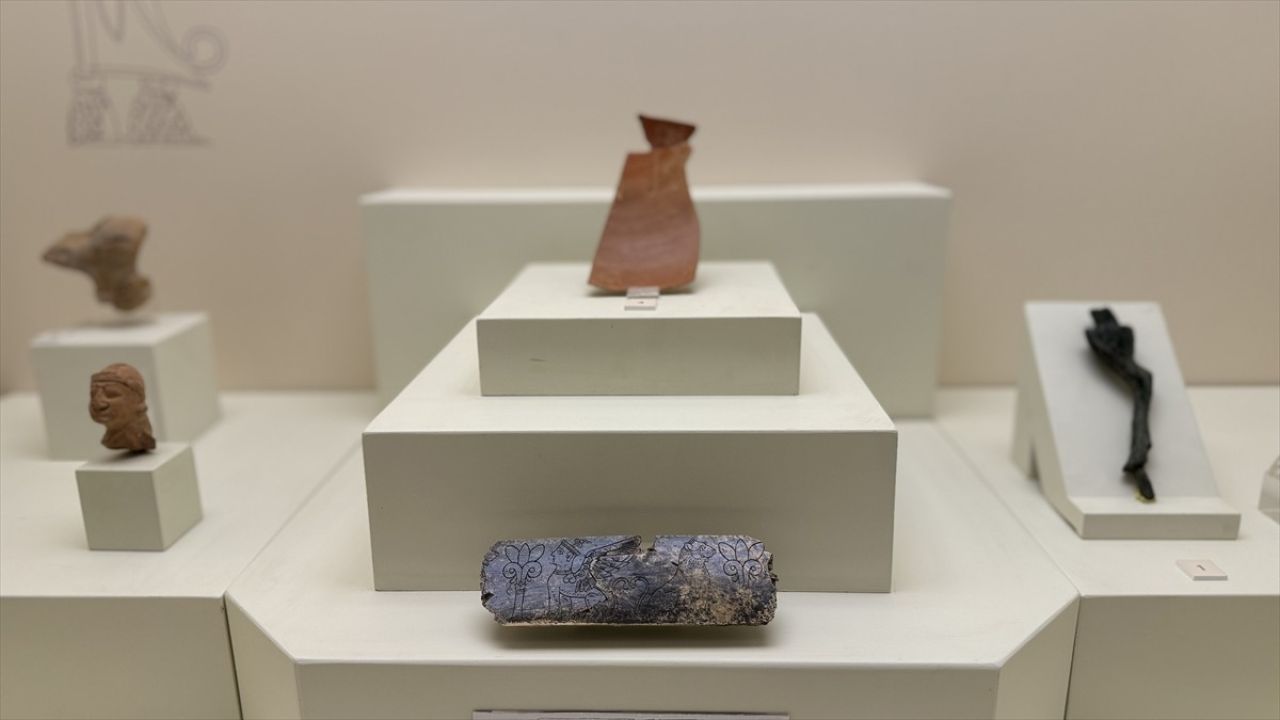 Boğazkale Müzesi'nde 3,300 Yıllık Süsleme Eşyası Sergileniyor
