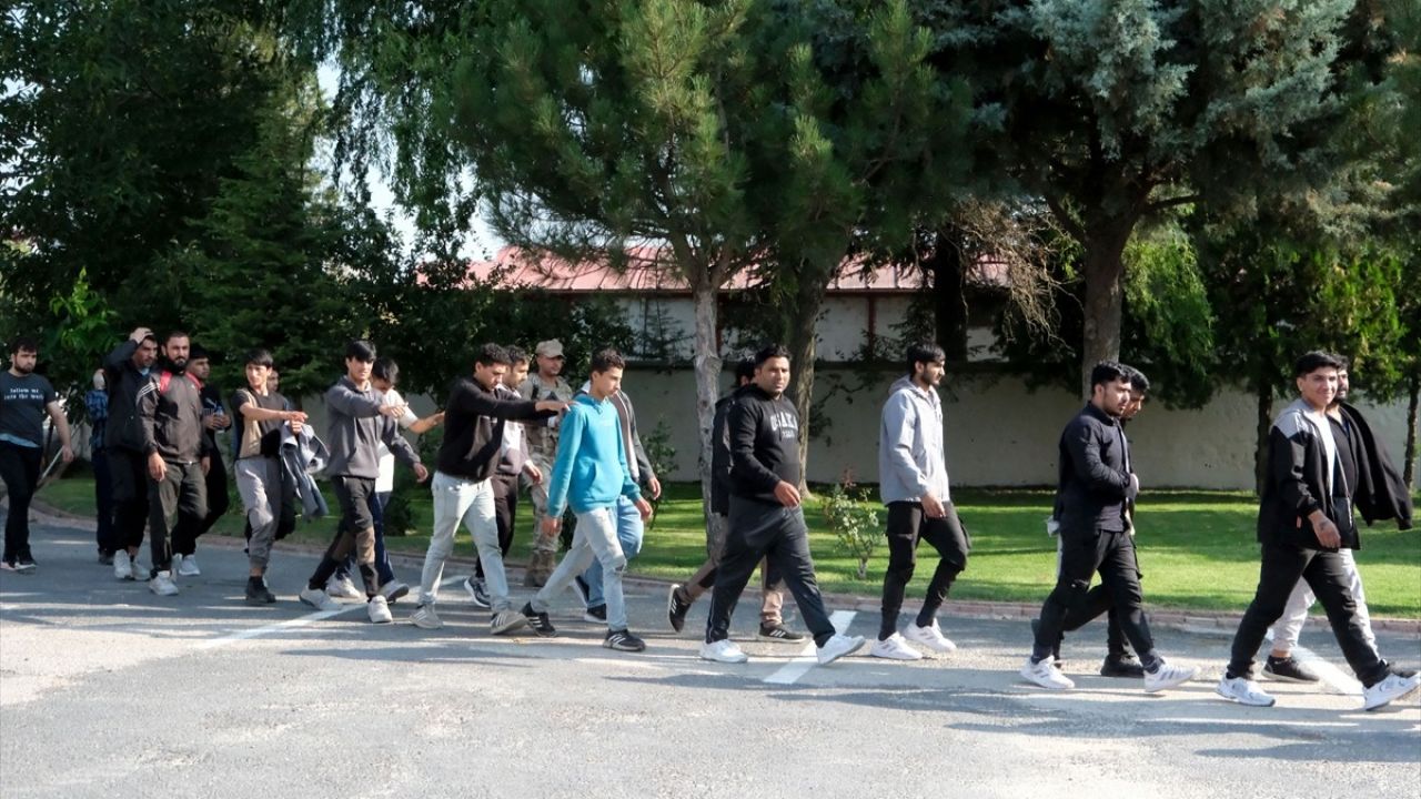 Kırklareli'nde Düzensiz Göçmen Operasyonu