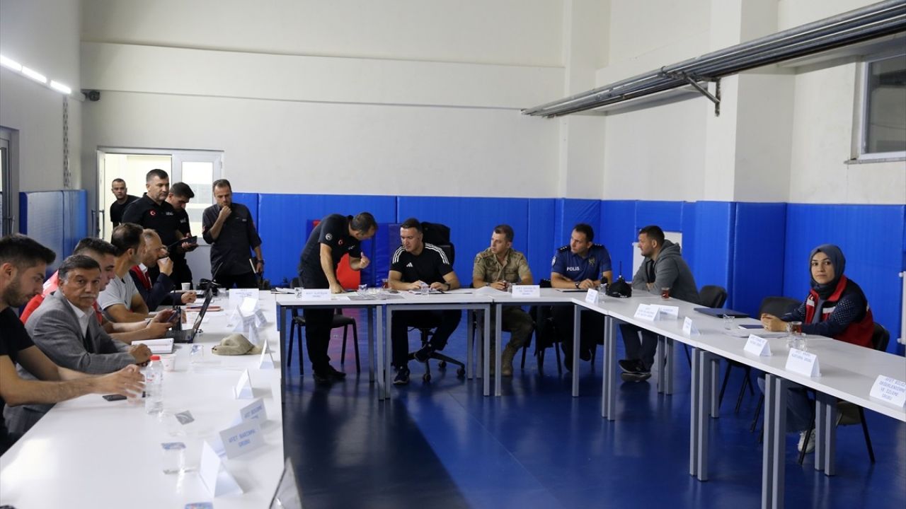 Muş'ta Gerçekleştirilen Deprem Saha Tatbikatı