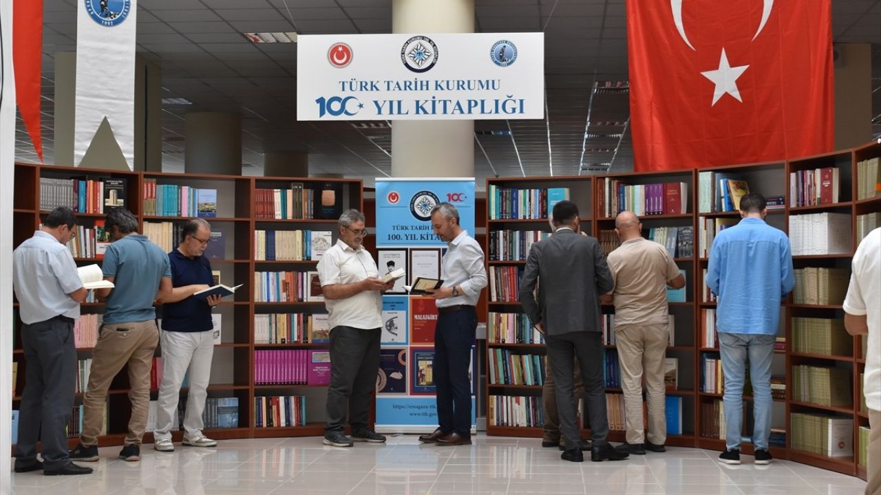 Afyonkarahisar'da Türk Tarih Kurumu 100. Yıl Kitaplığı Açıldı