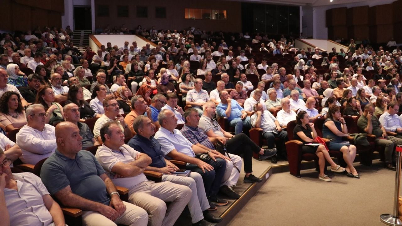 Bursa'da Türkiye Yüzyılı Maarif Modeli Tanıtıldı
