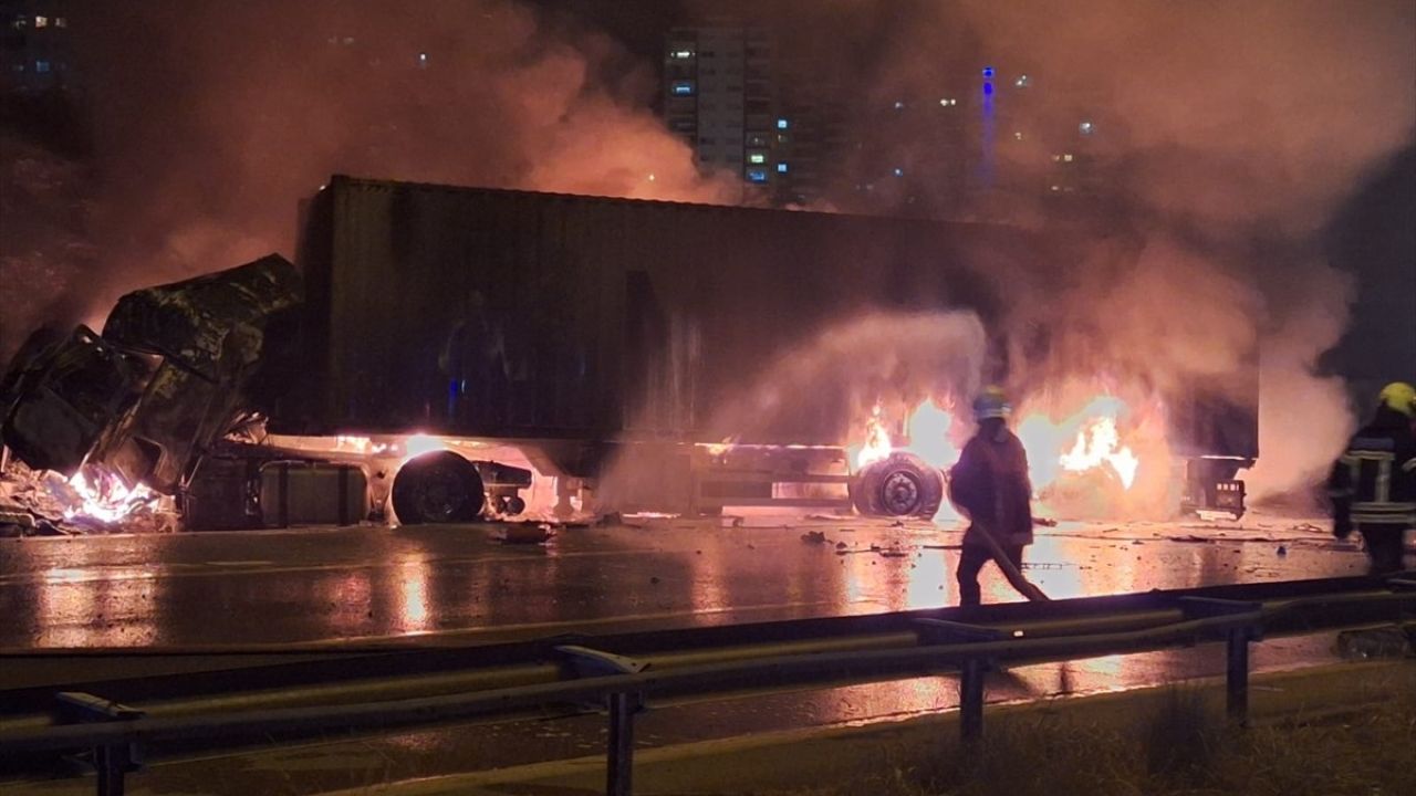 Mersin'de Tır Kazası: 1 Ölü, 1 Yaralı