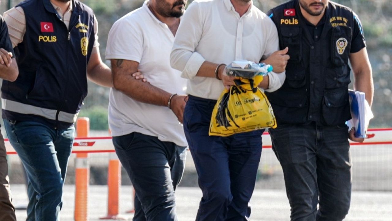 Küçükçekmece Metrobüs Kazasında 2 Şüpheli Adliyeye Sevk Edildi