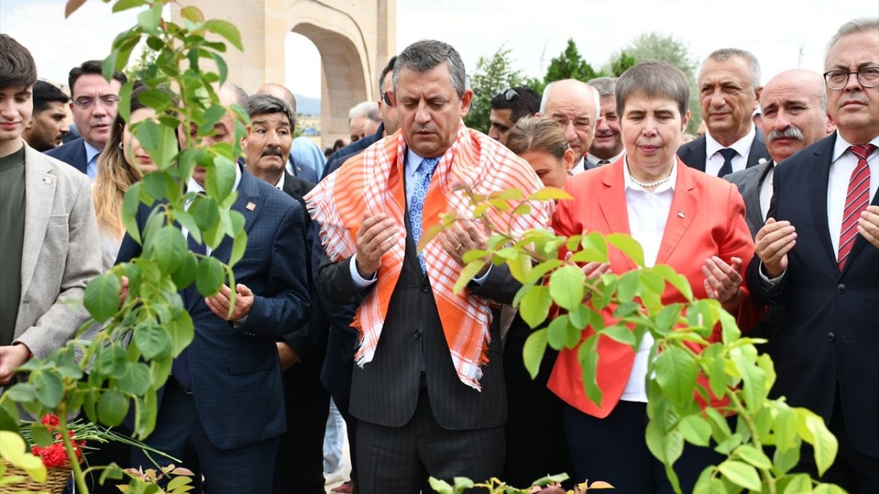 CHP Genel Başkanı Özgür Özel'in Dumlupınar Konuşması