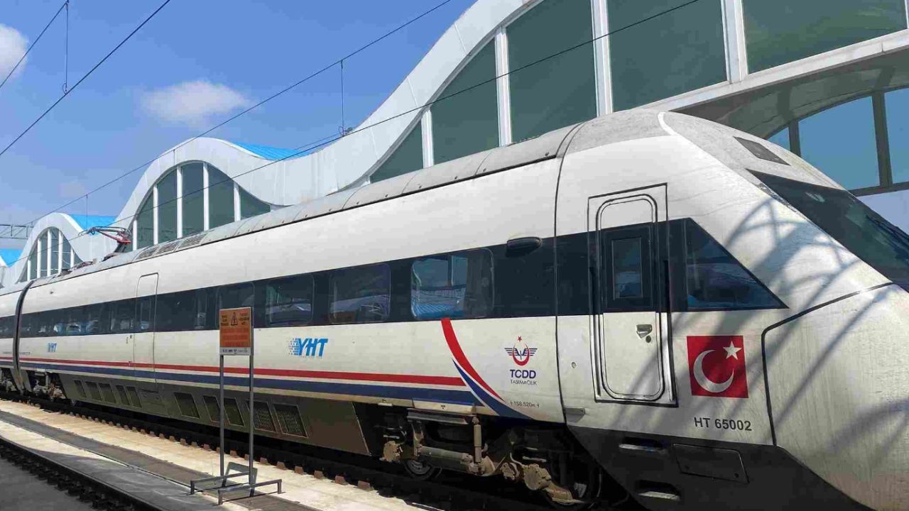 Ankara-İzmir hızlı tren hattının ne zaman açılacağı belli oldu