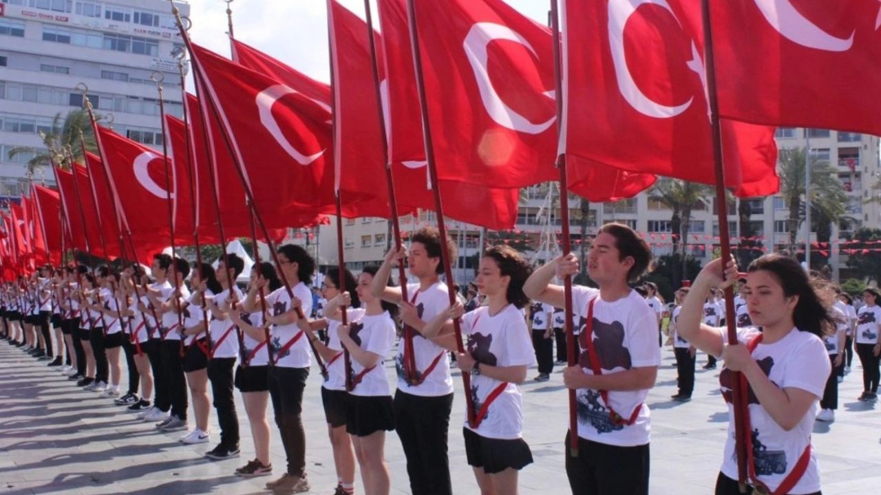 Gençler, Konak'ta 19 Mayıs bayramını coşkuyla kutlayacak