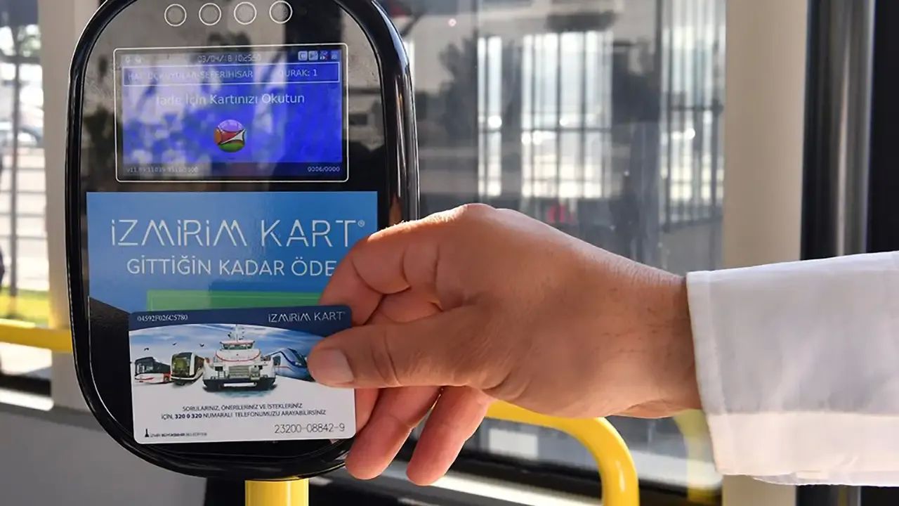 İzmir'de 30 yaş üzeri öğrenciler artık tam bilet kullanacak