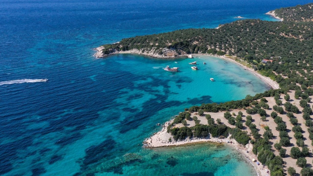 İzmir'de cennetten bir köşe: Dikili'de gezilecek en güzel yerler