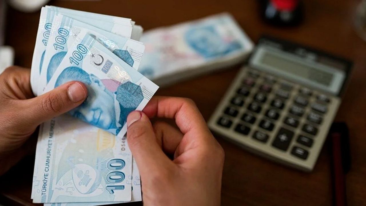 Memur ve memur emeklilerinin maaş zammı şekillenmeye başladı