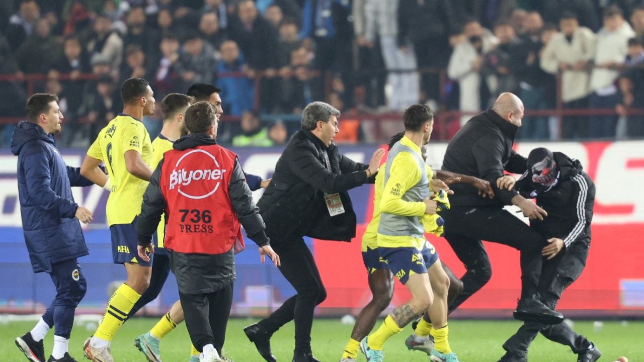 Süper Kupa'da Galatasaray'ın tam kadrosu Fenerbahçe U19'la kozlarını paylaşacak