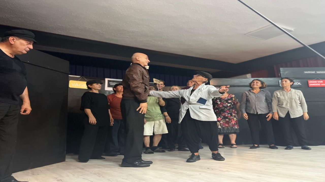 Seferihisar'da kültür ve sanat festivali yoğun ilgiyle karşılandı