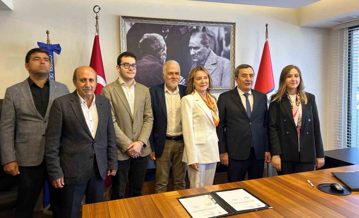 Nilüfer Çınarlı Mutlu