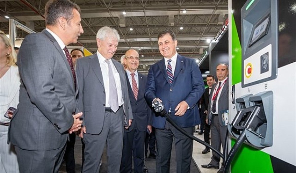 İzmir'de Wenergy Expo fuarı açıldı
