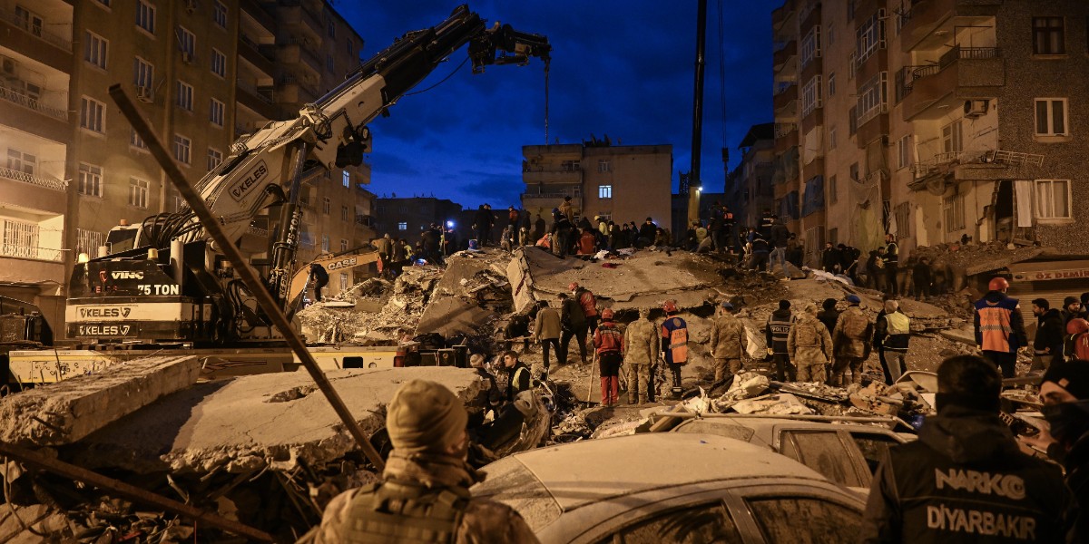 izmir deprem uyarıları