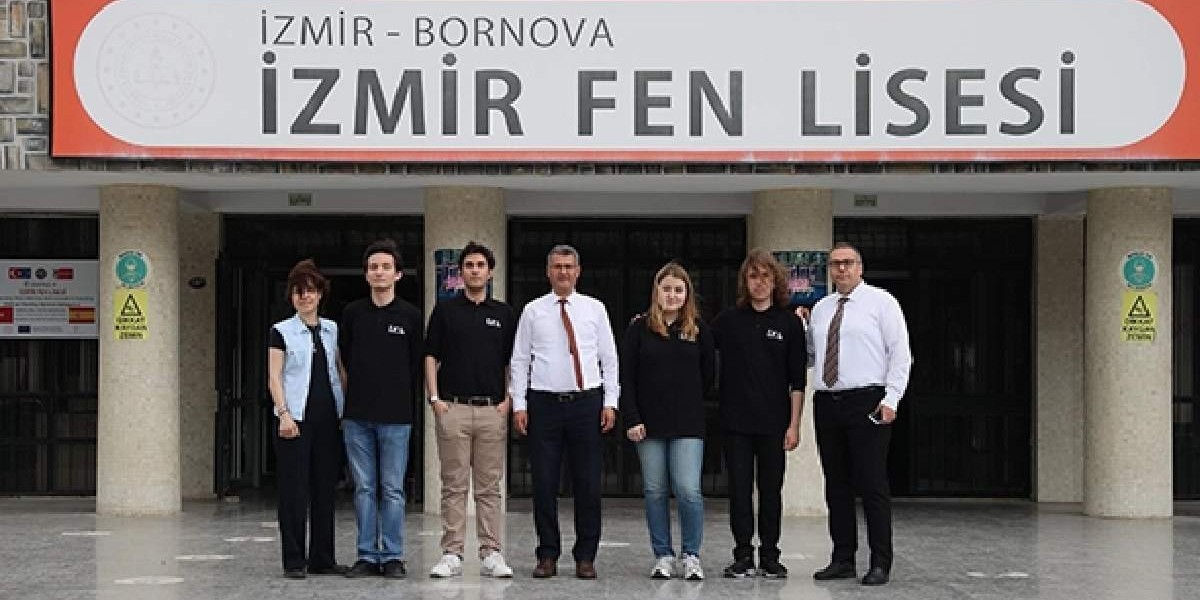 izmirli gençler abd'den ödül aldı