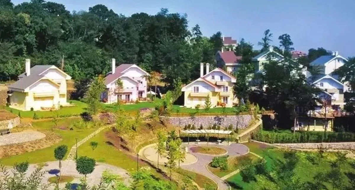 Barış Arduç ile Gupse Özay çiftinin Beykoz'daki saray yavrusu evleri